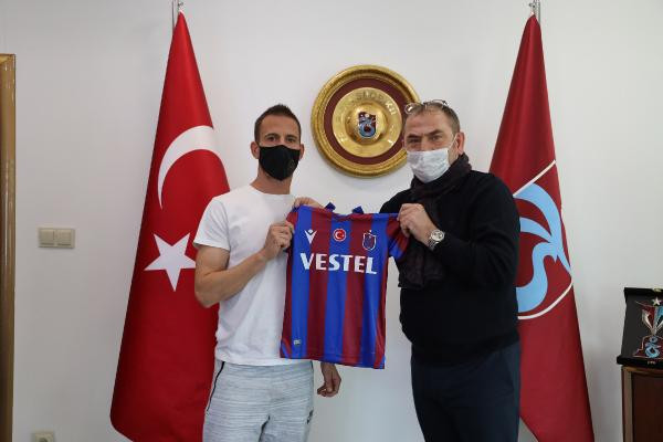 Trabzonspor'da ayrılık! Pereira'nın sözleşmesi feshedildi - Resim : 1