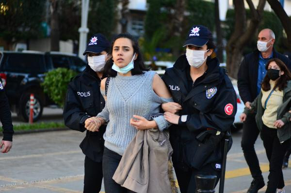 Adana'da Boğaziçi Üniversitesi protestosu: 8 gözaltı - Resim : 2