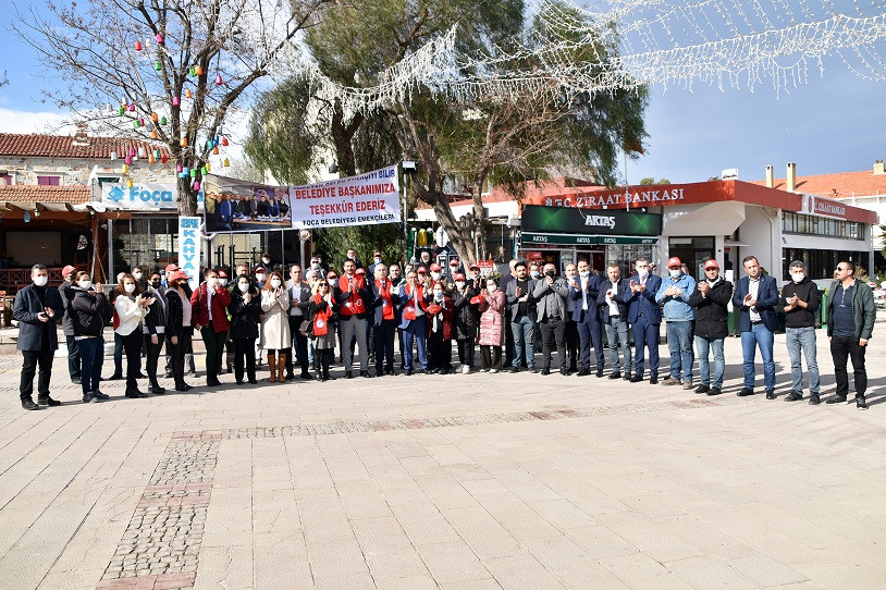 CHP'li Foça Belediyesi'nde toplu sözleşme sevinci - Resim : 1