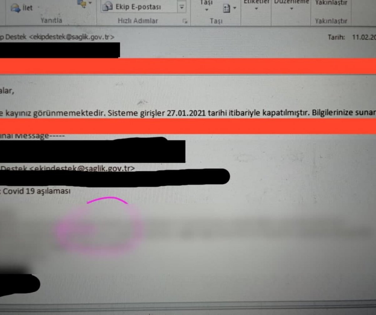 Bakanlık sağlıkçıların ilk aşı kayıtlarını durdurdu: 'Birlikte çalıştığımız insanlar aşılanmıyor' - Resim : 1