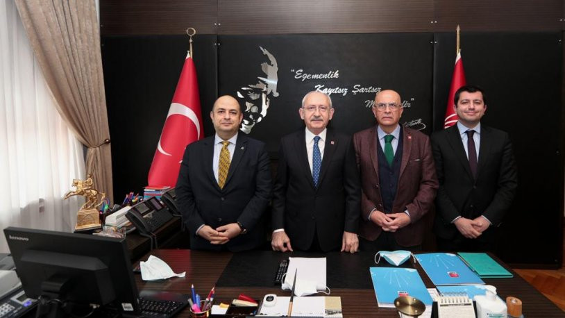 Kılıçdaroğlu ve Enis Berberoğlu'ndan Meclis'te ilk kare - Resim : 1