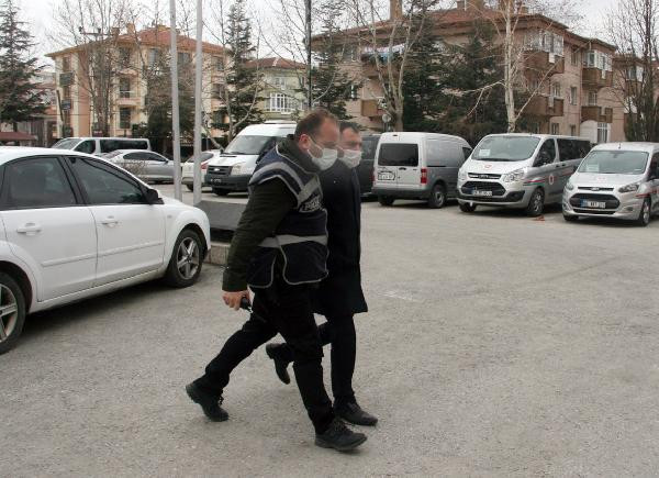 Çiğ köftecideki darp ve saldırıyla ilgili gözaltındaki 4 şüpheli adliyede - Resim : 2