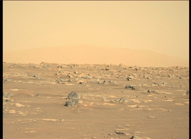 NASA, Mars’tan bir fotoğraf daha paylaştı - Resim : 4