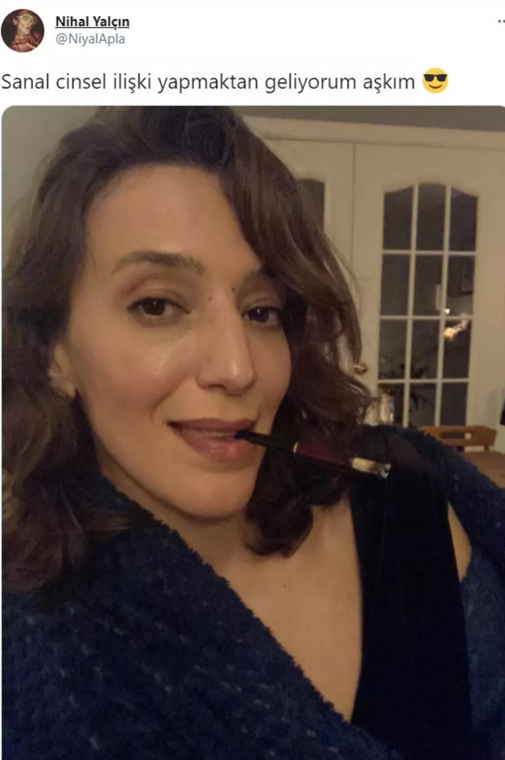 Nihal yalçın sexy