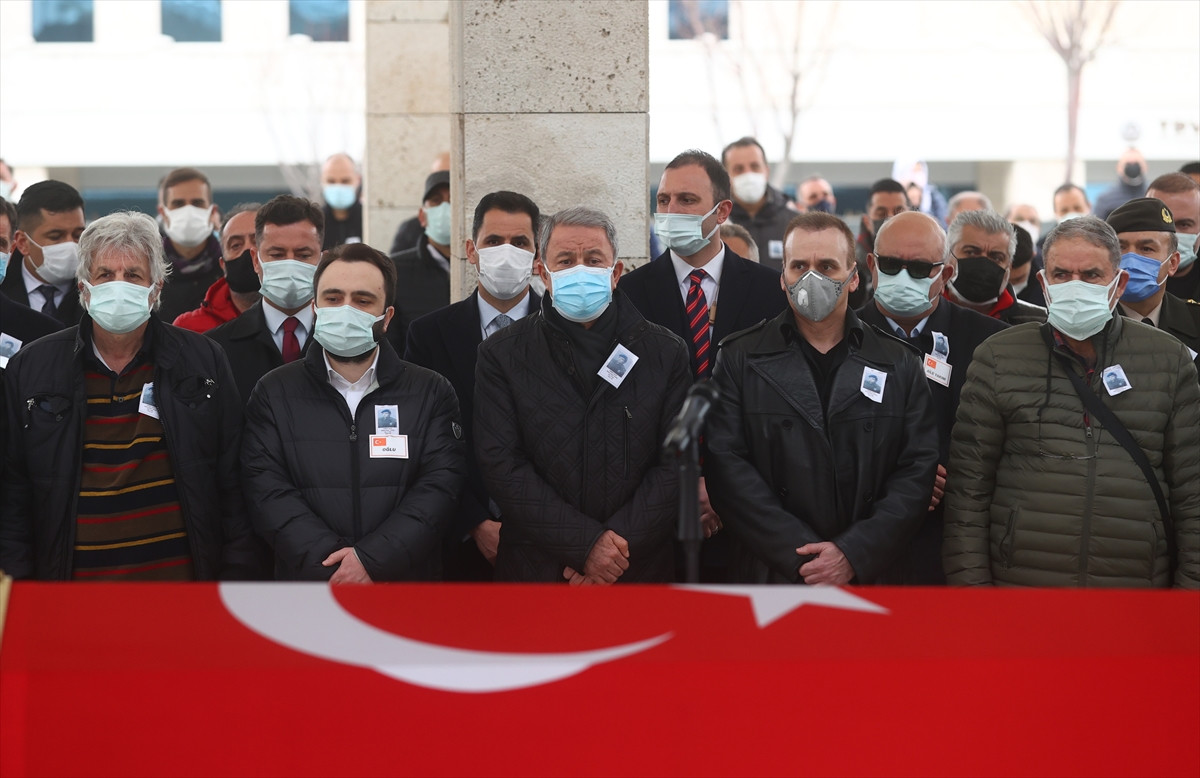 Eski MHK Başkanı Bülent Yavuz'a Ankara'da askeri törenle son görev - Resim : 1