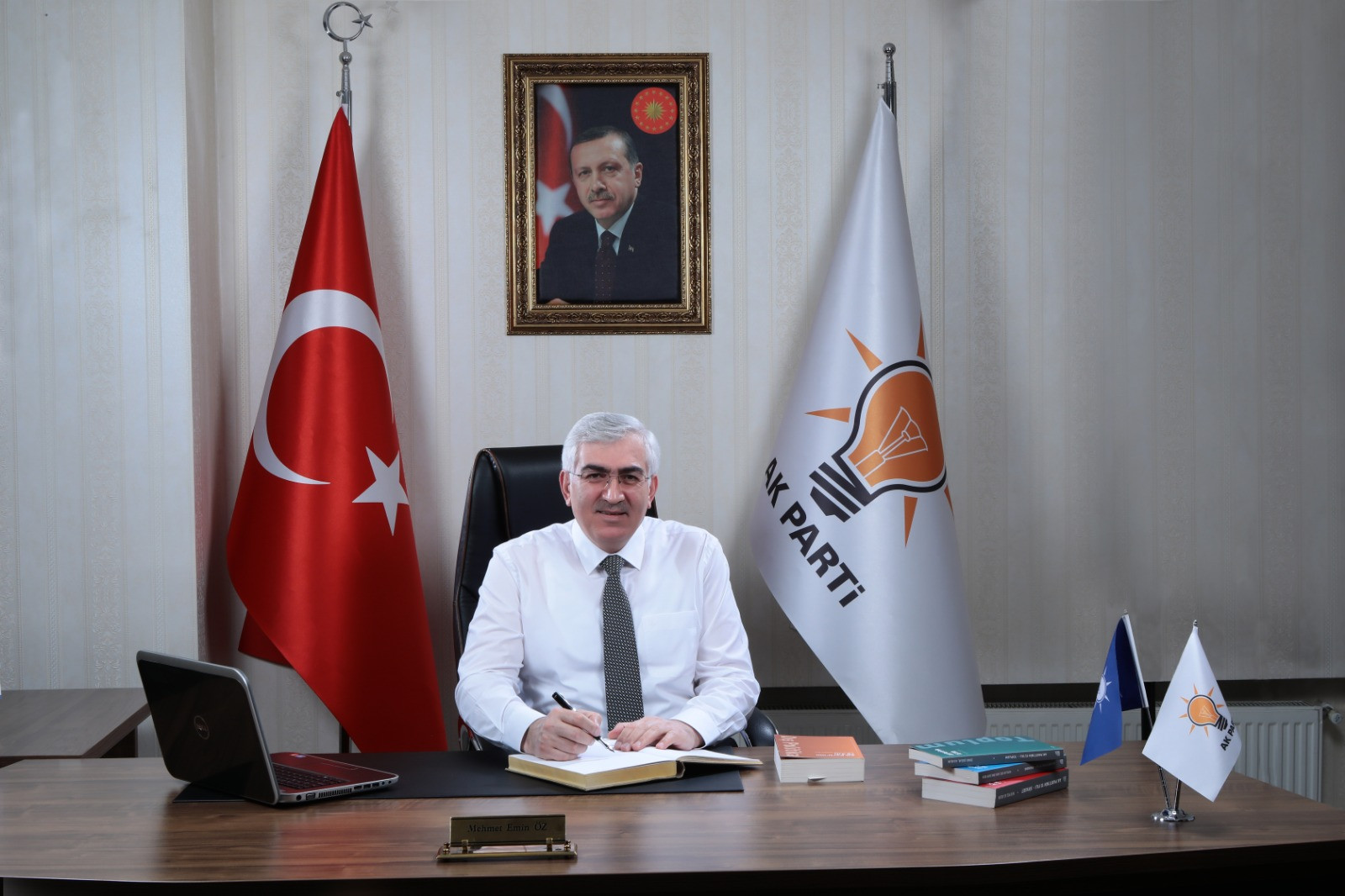 Lebaleb kongrelerin faturası büyüyor: AKP Erzurum İl Başkanı da koronavirüse yakalandı - Resim : 1