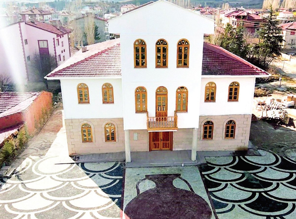 Atatürk'ün evinin kaderine terk edildiği Afyon'da 1.2 milyon liraya Keşkek Evi yapıldı - Resim : 1