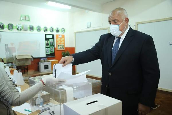 Bulgaristan'daki genel seçimde zafer Boyko Borisov'un oldu - Resim : 1