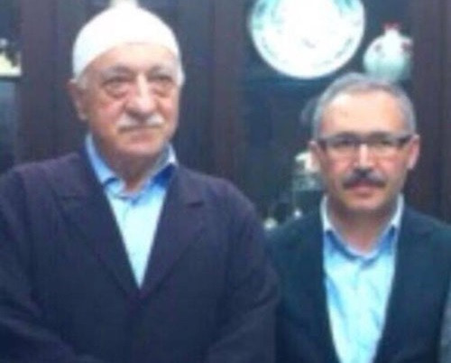 CNN Türk'te Şaban Sevinç'ten Abdulkadir Selvi'yi çılgına çeviren 'Fethullah Gülen' ziyareti hatırlatması - Resim : 1