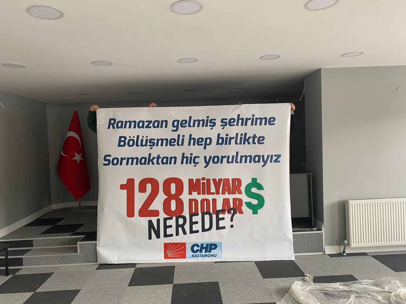 CHP Kastamonu'dan bu sefer de manili '128 milyar dolar nerede?' afişi - Resim : 2