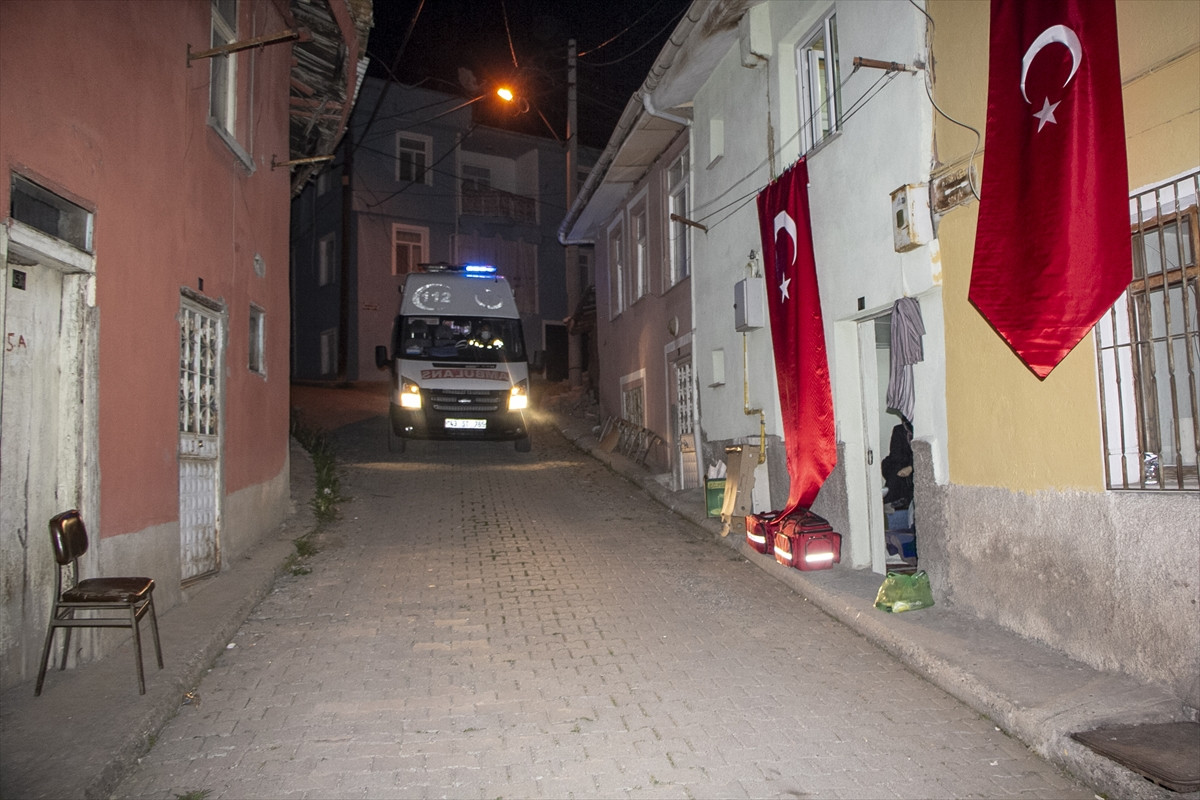 Kütahya'ya şehit ateşi düştü: Piyade Uzman Çavuş Ahmet Asan'ın acı haberi ailesine verildi - Resim : 1