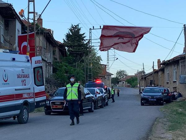 Şehit Uzman Onbaşı Yasin Özdamar'ın acı haberi Isparta'ya düştü - Resim : 2