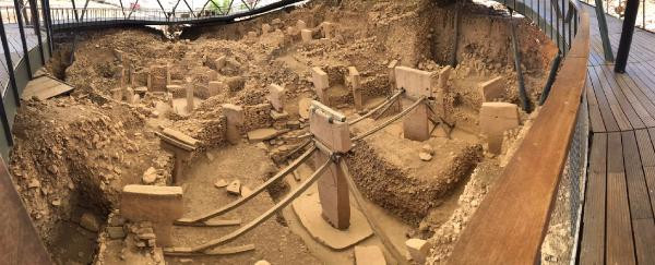 Göbeklitepe dikilitaşının kopyası Birleşmiş Milletler Genel Merkezi'nde - Resim : 1