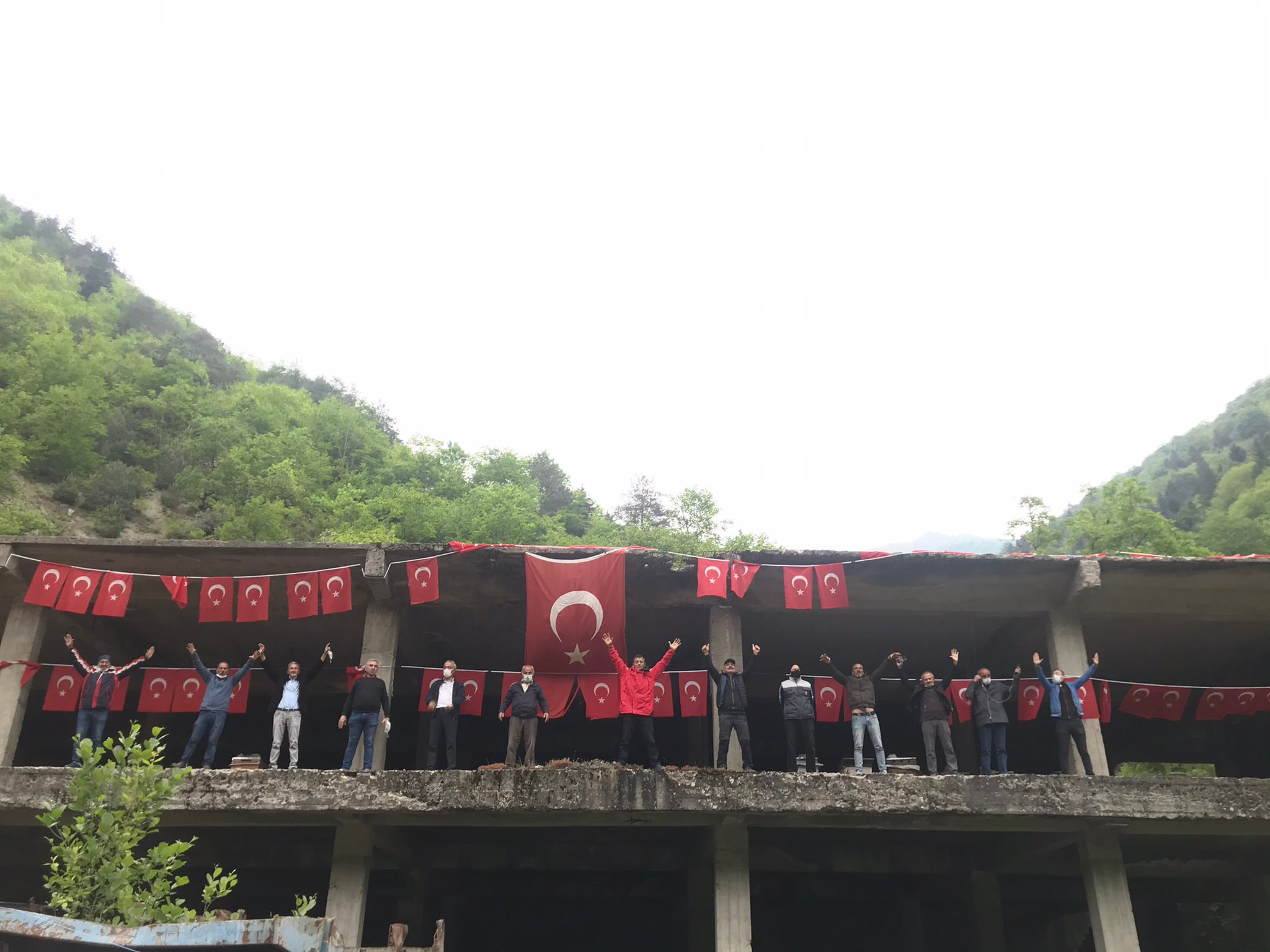 İkizdere ablukaya alındı: Her şey Cengiz için! - Resim : 3