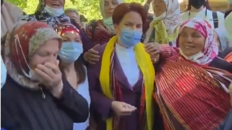 İkizdere'de Meral Akşener ve direnen köylülerden provokasyona türkülerle yanıt