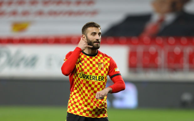 Süper Lig'de sürpriz transfer: Göztepe'den ayrılan oyuncu Galatasaray'da - Resim : 1