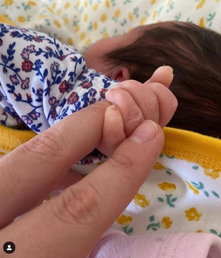 Kiralık Aşk'ın yıldız oyuncusu anne oldu - Resim : 1