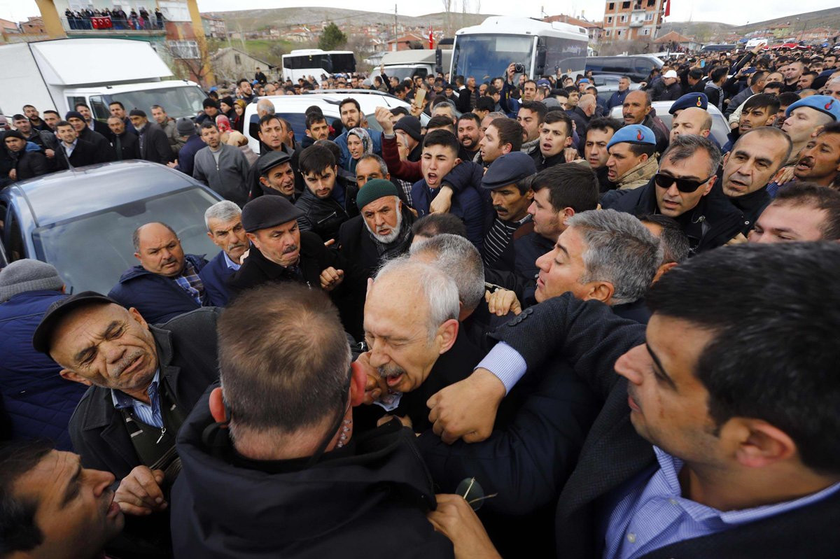 Erdoğan'ın 'bunlar daha iyi günler' sözleri, geçmişteki saldırıları akıllara getirdi! - Resim : 2