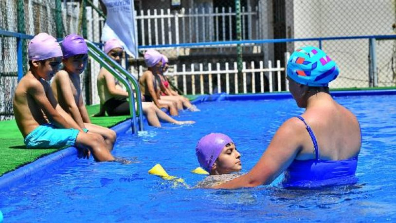 Sporda fırsat eşitliği: İzmir Büyükşehir Belediyesi'nden 3 mahalleye 3 havuz - Resim : 2