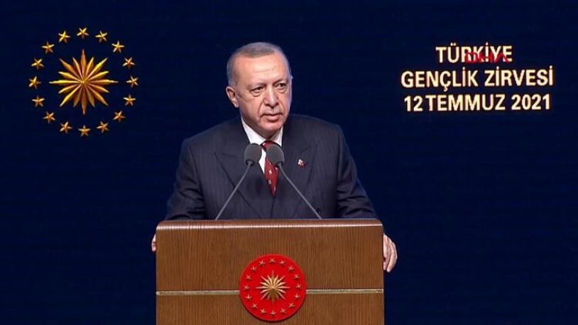 Erdoğan: Gençlerin kanı üzerinden kendilerine ikbal devşirmeye çalışanlara fırsat vermeyeceğiz