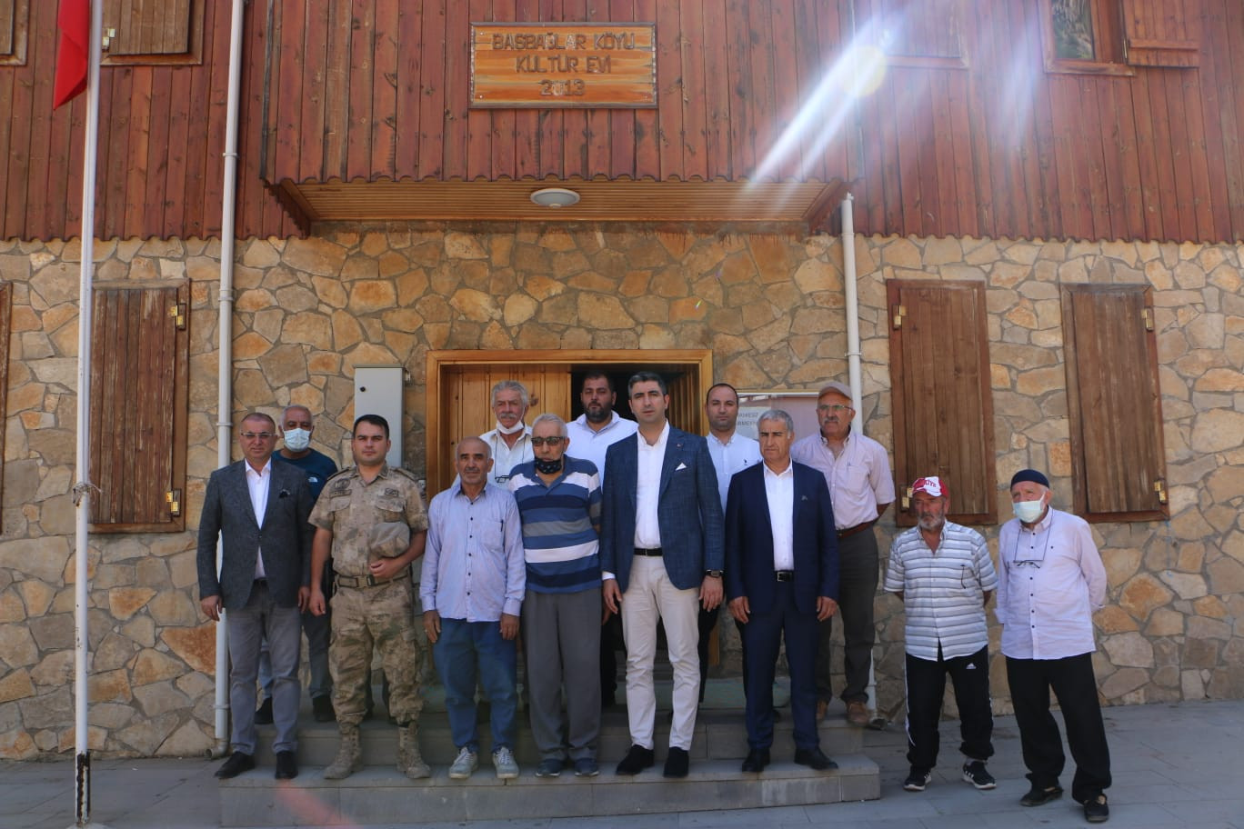 Kartal Belediye Başkanı Gökhan Yüksel'den Başbağlar Katliamı Şehitliği'ne ziyaret - Resim : 1