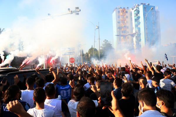 Adana’da Mario Balotelli izdihamı - Resim : 1