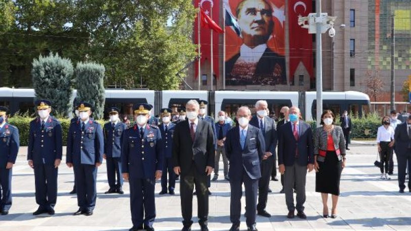 Eskişehir'in düşmandan kurtuluşun 99'uncu yıl dönümü kutlandı - Resim : 1