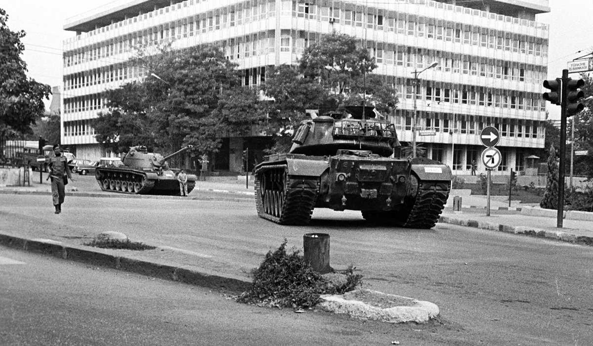 12 Eylül 1980 darbesinin üzerinden 41 yıl geçti! İşte unutulmayan acı hatıralar - Resim : 1