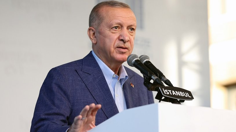 Erdoğan: Hiç ilgisi alakası olmayan kişileri banklara yatırarak kampanyalar sürdürüyorlar