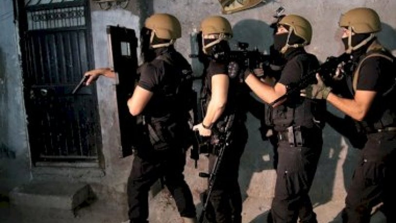 Adana'da IŞİD operasyonu: 8 gözaltı