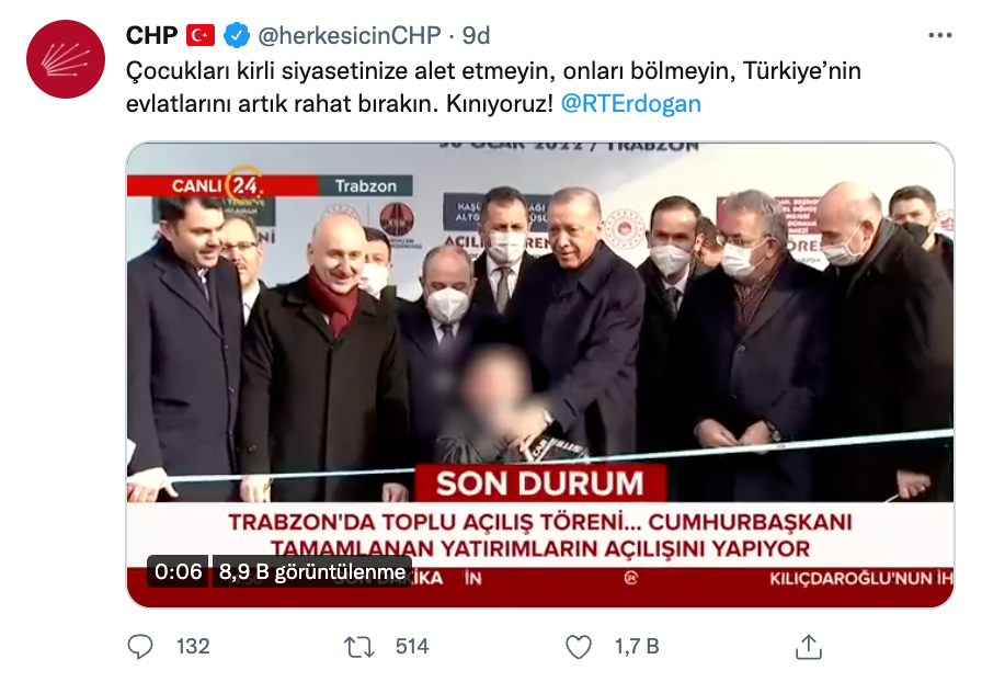 İşte Türkiye'yi getirdikleri nokta: Erdoğan'ın elinden mikrofonu alan çocuk Kılıçdaroğlu'na 'hain' dedi! - Resim : 1