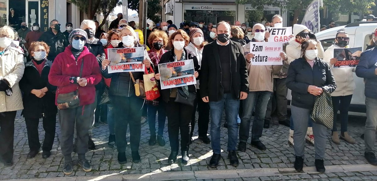 Yıllar sonra Türkiye’de enflasyon ve hayat pahalılığına tepki sokaklara taşıyor - Resim : 6