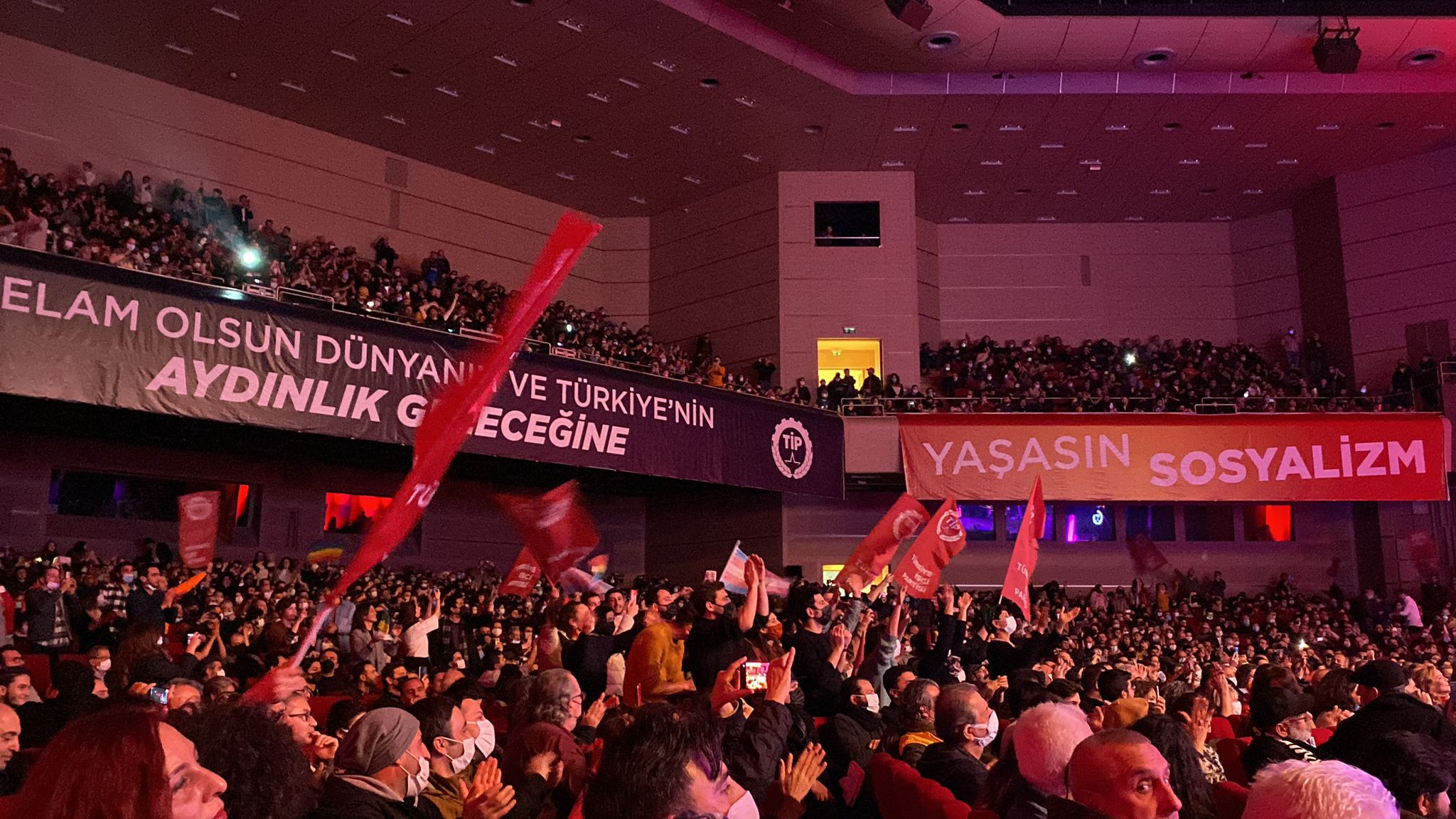 TİP’ten halk buluşması: Hesaplaşma vurgusu, Demirtaş alkışı, 6’lı fotoğraf mesajı - Resim : 1