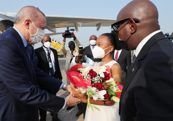 Erdoğan Kongo Cumhurbaşkanı Tshisekedi ile görüştü - Resim : 2