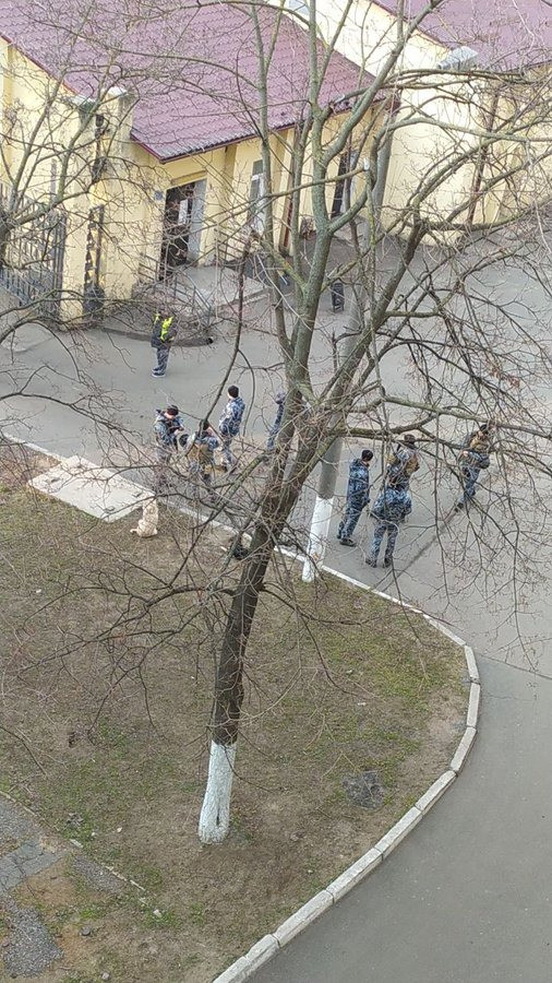 Kiev’de kalan Türk öğrenciler anlatıyor: 'Konsolosluğa ulaşabiliyoruz ama sadece beklememizi söylüyorlar' - Resim : 2