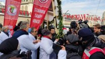 Taksim'de sağlık emekçilerine polis müdahale etti!