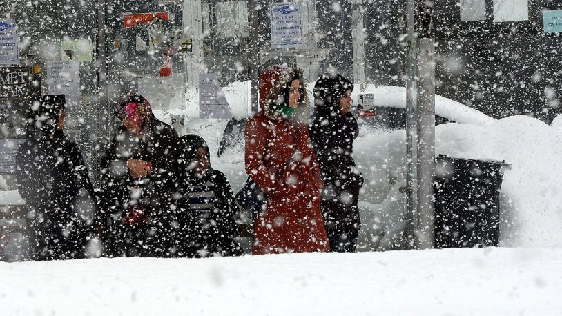 Kırım soğukları Türkiye'de: Meteoroloji saat verdi, İstanbul için yoğun kar uyarısı yaptı