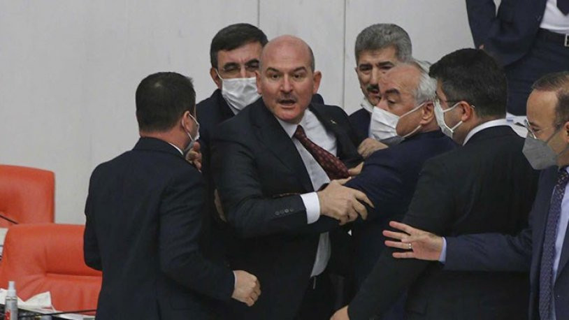 Görevden alınacağı konuşulan Soylu sertleşiyor: Dün Kılıçdaroğlu bugün Akşener'le kavga