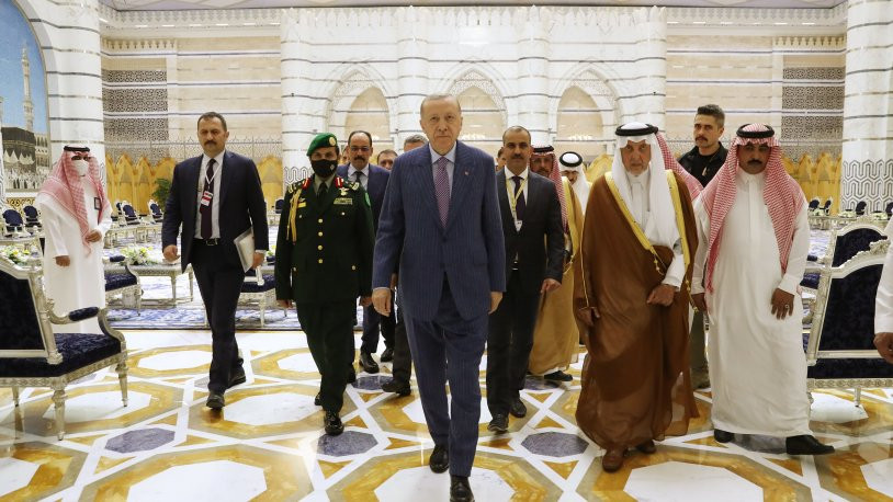 Kaşıkçı davasının devredilmesinden 3 hafta sonra Erdoğan, Suudi Arabistan'da