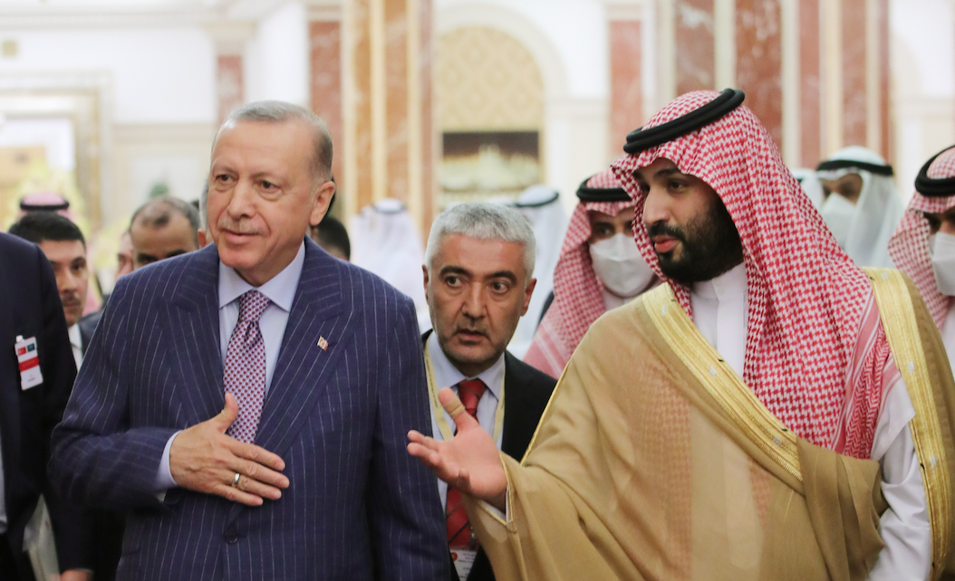 Nereden nereye: Cinayet suçlamasından sarılarak poz vermeye, Erdoğan’ın Suudi Arabistan politikası - Resim : 2