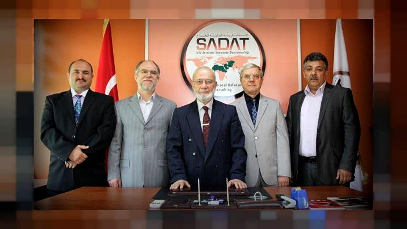Apar topar silip yenisini paylaştılar: SADAT'ın 19 Mayıs mesajına tepki yağdı