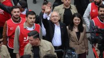 Kılıçdaroğlu, CHP'li gençlerle Anıtkabir'e yürüdü