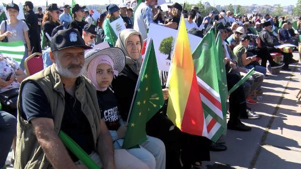 Büyük sürgünün 158'inci yılında Çerkesler Yenikapı'daydı: 'Rusya soykırımın mirasçısıdır; adalet istiyoruz' - Resim : 7