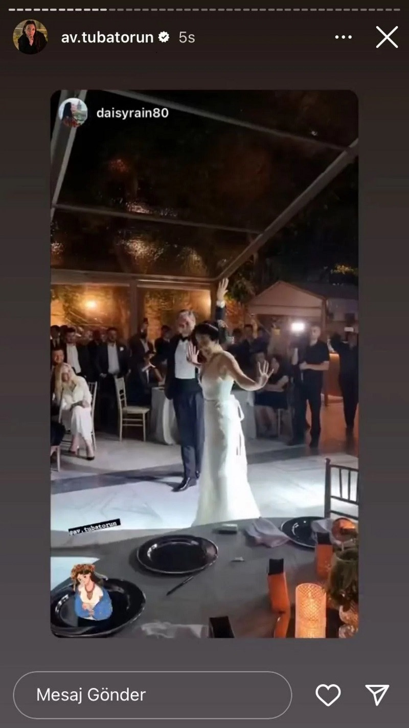 CHP'nin mutlu günü: Aykut Erdoğdu ve Tuba Torun evlendi - Resim : 1