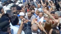 'Bakan istifa' sloganıyla yürüyen sağlık çalışanlarına polis müdahalesi: Bizi de mi öldüreceksiniz?