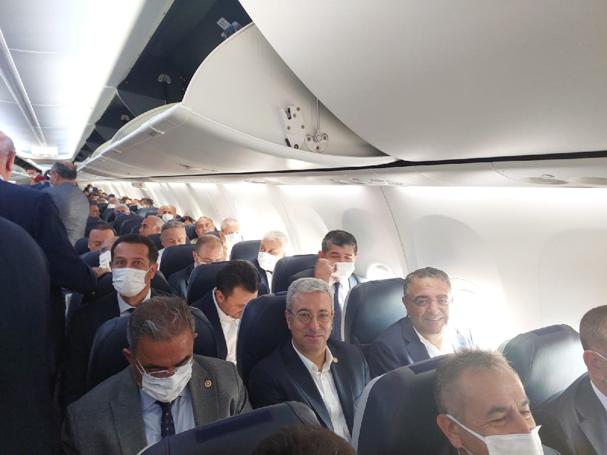 'Anamuhalefet uçağı' havalandı: Kılıçdaroğlu ve 120 milletvekili aynı uçakta - Resim : 3