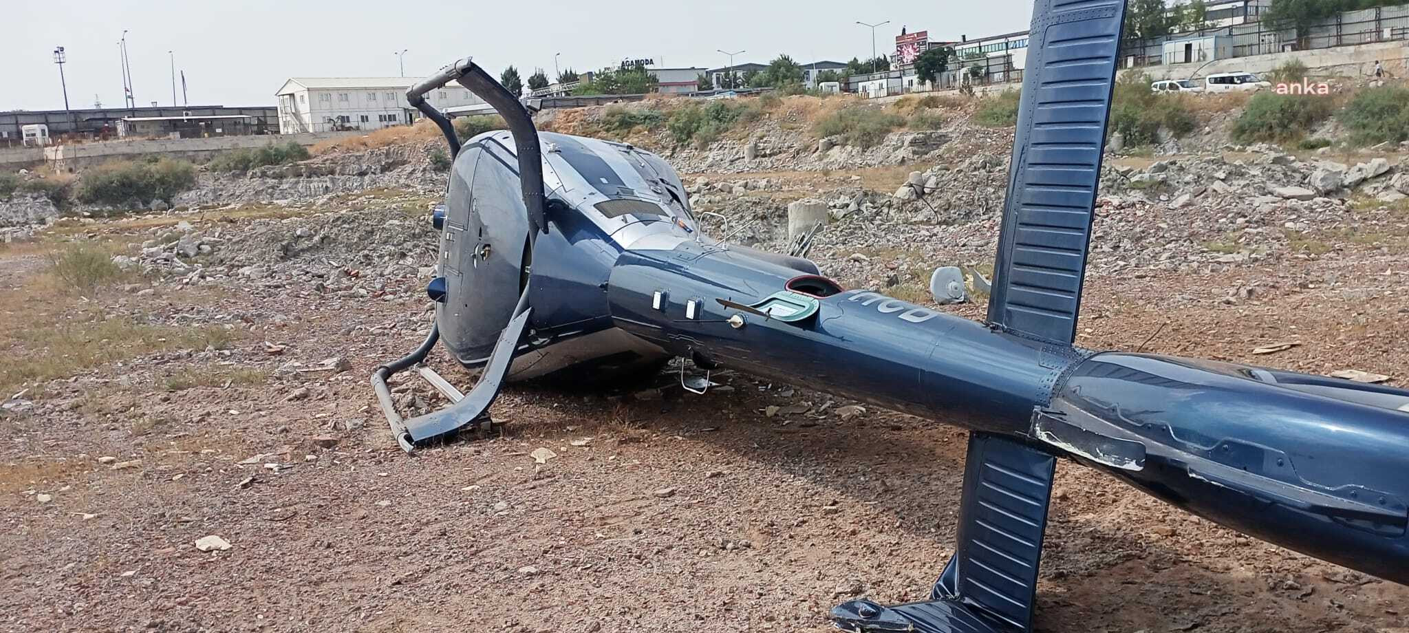 İzmir'de helikopter düştü - Resim : 1