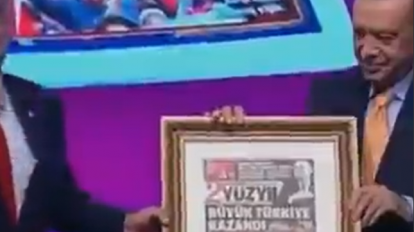 AKP 'zafer gazetesine' isim bulamadı, CHP'nin çıkardığı derginin ismini kullandı