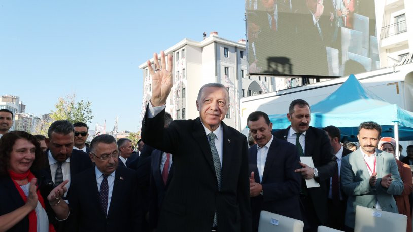 Erdoğan Tunç Soyer'i hedef aldı: Hadsiz, ahlaksız...