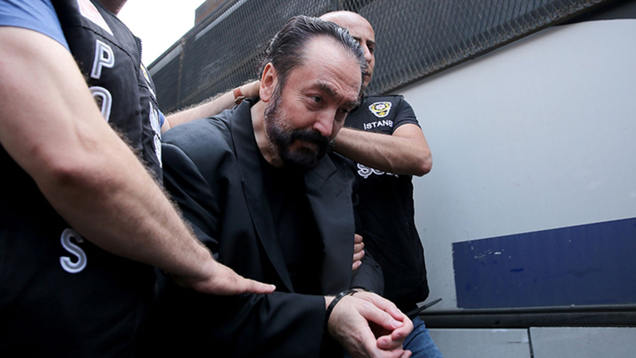 Adnan Oktar davasında cezalar onandı